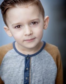 Diễn viên Jett Klyne