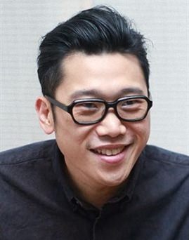 Đạo diễn Chi-Kin Kwok