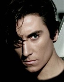 Diễn viên Paul Philip Clark