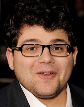 Diễn viên Jonathan Daniel Brown