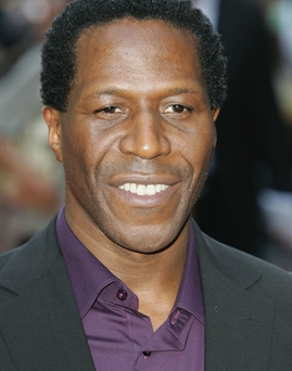 Diễn viên Cornell John