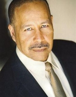 Diễn viên Lance E. Nichols